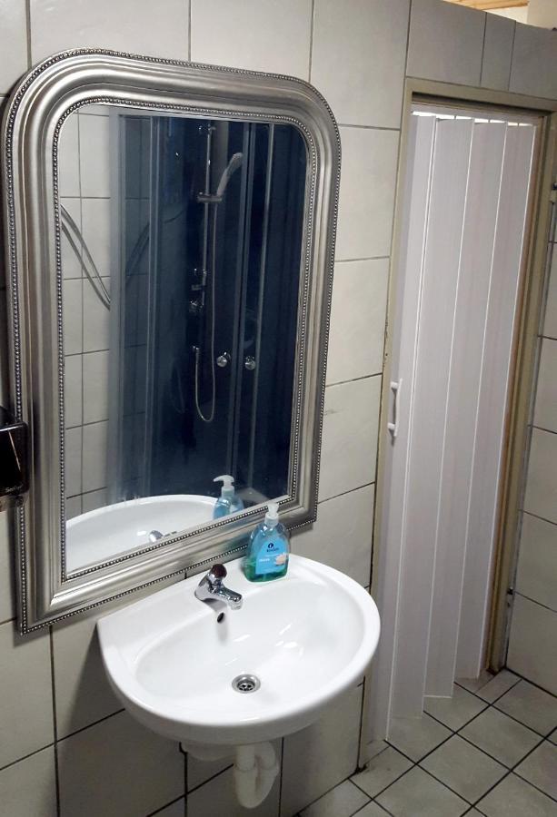 Gaestezimmer I Neo1 Staufenberg  Экстерьер фото