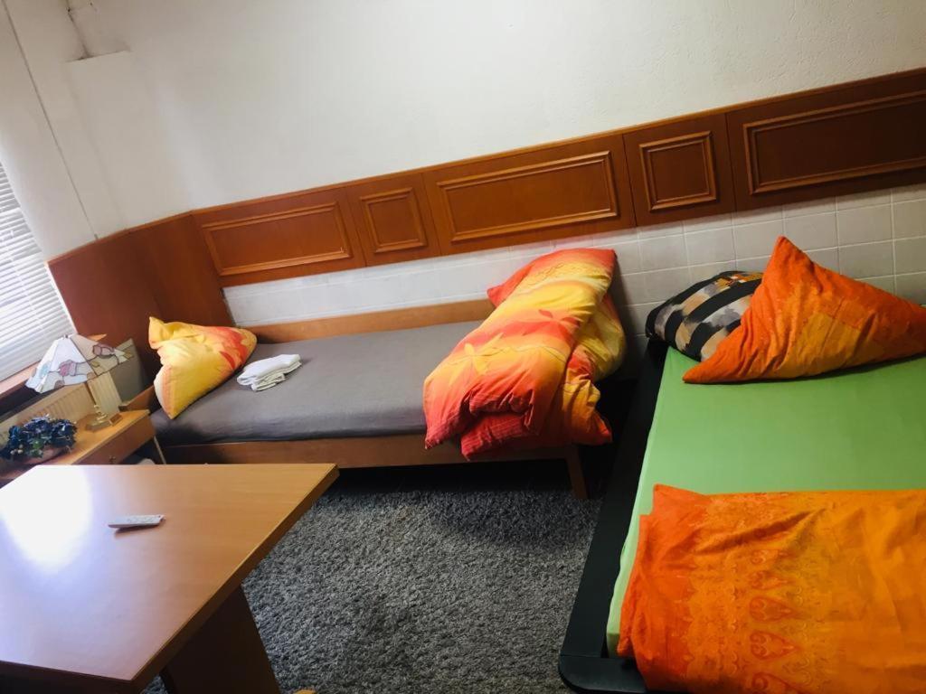 Gaestezimmer I Neo1 Staufenberg  Экстерьер фото